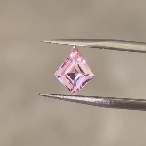 1.32ct Pink Sapphire Kite