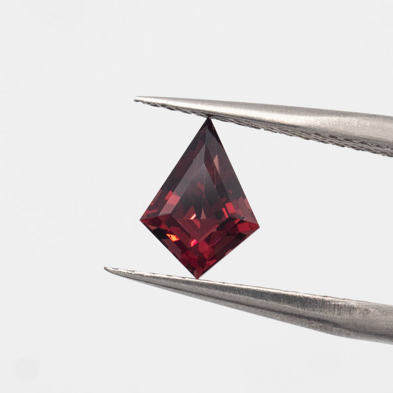 9x6mm Kite | Red Spinel